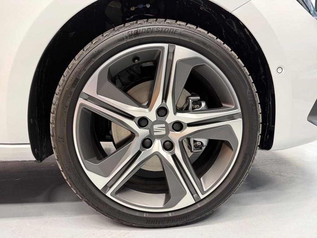 SEAT León 1.5 TSI e-Hybrid FR XM DSG 150 kW (204 CV) - 7