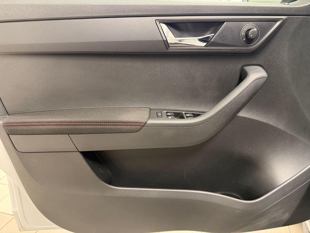 Skoda Fabia 1.0 TSI Monte Carlo 70 kW (95 CV) - 11