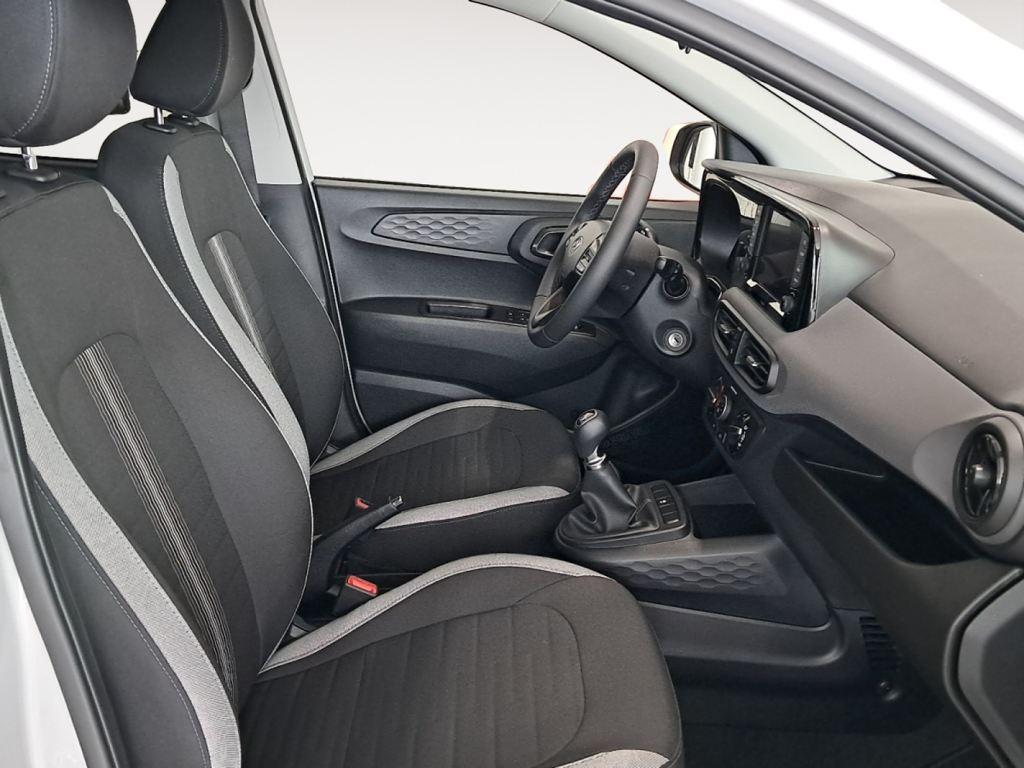 Hyundai i10 1.0 Essence 47 kW (63 CV) - 4