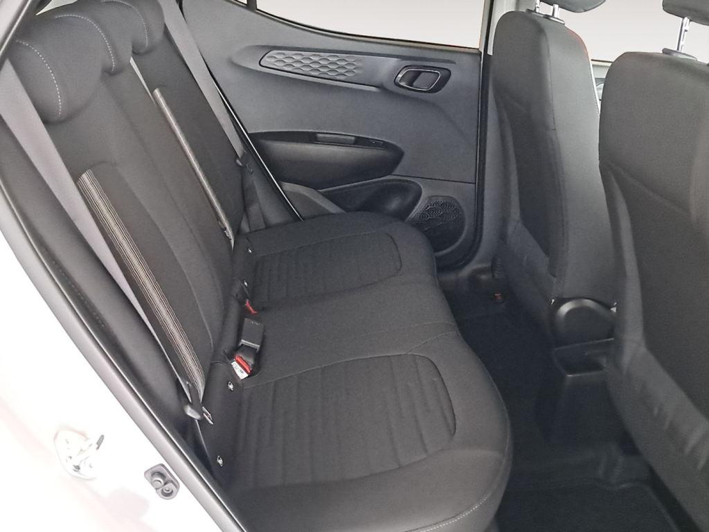 Hyundai i10 1.0 Essence 47 kW (63 CV) - 5