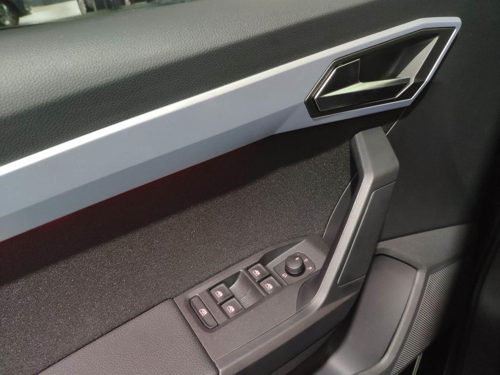 SEAT Ibiza 1.0 TSI FR Salta 85 kW (115 CV) - 18