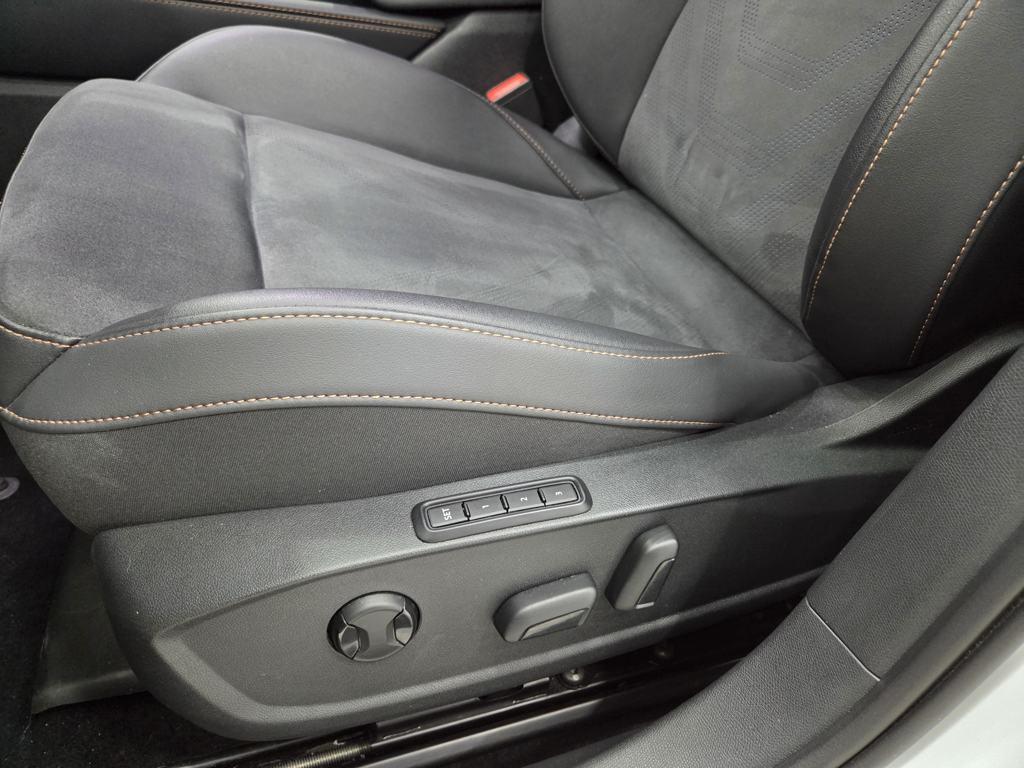 CUPRA Formentor 1.5 eTSI DSG 110 kW (150 CV) - 17