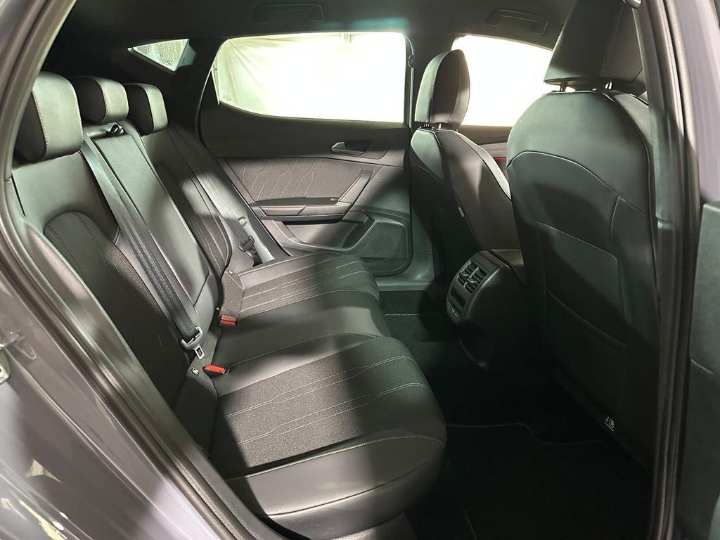 CUPRA León 1.5 eTSI DSG 110 kW (150 CV) - 5