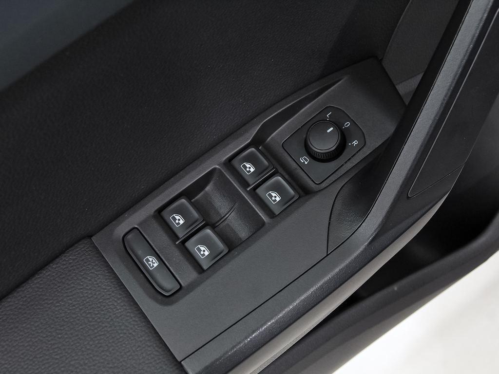 SEAT Arona 1.0 TSI S&S Xperience XM 85 kW (115 CV) - 9