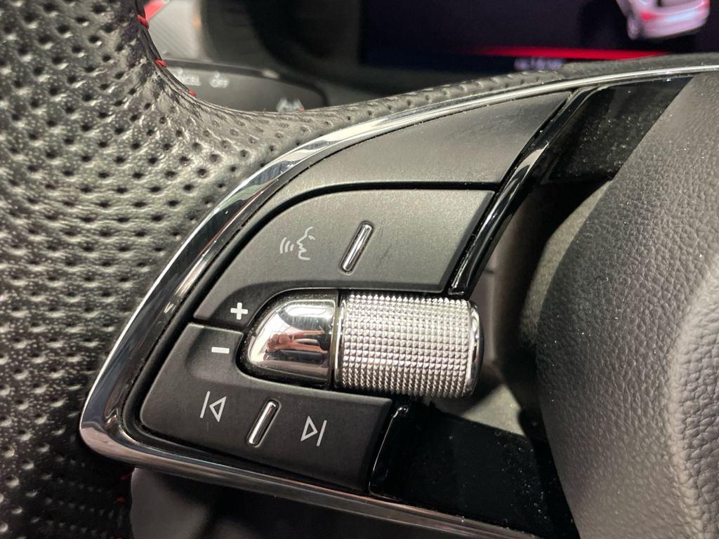 Skoda Kamiq 1.5 TSI Monte Carlo 110 kW (150 CV) - 8