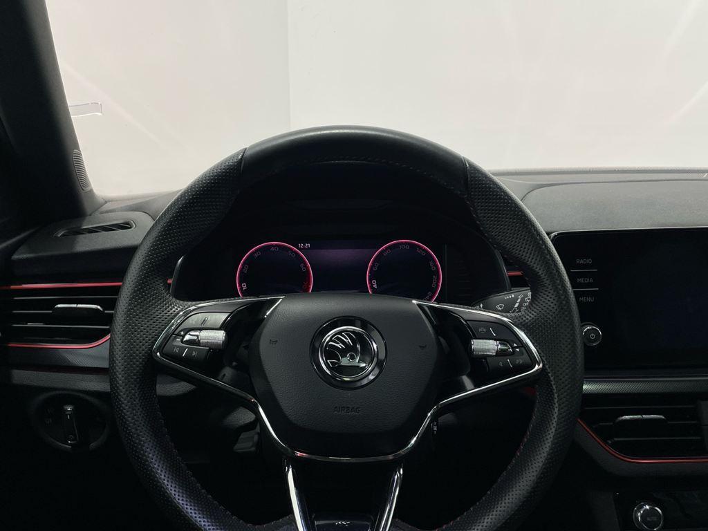 Skoda Kamiq 1.5 TSI Monte Carlo 110 kW (150 CV) - 14