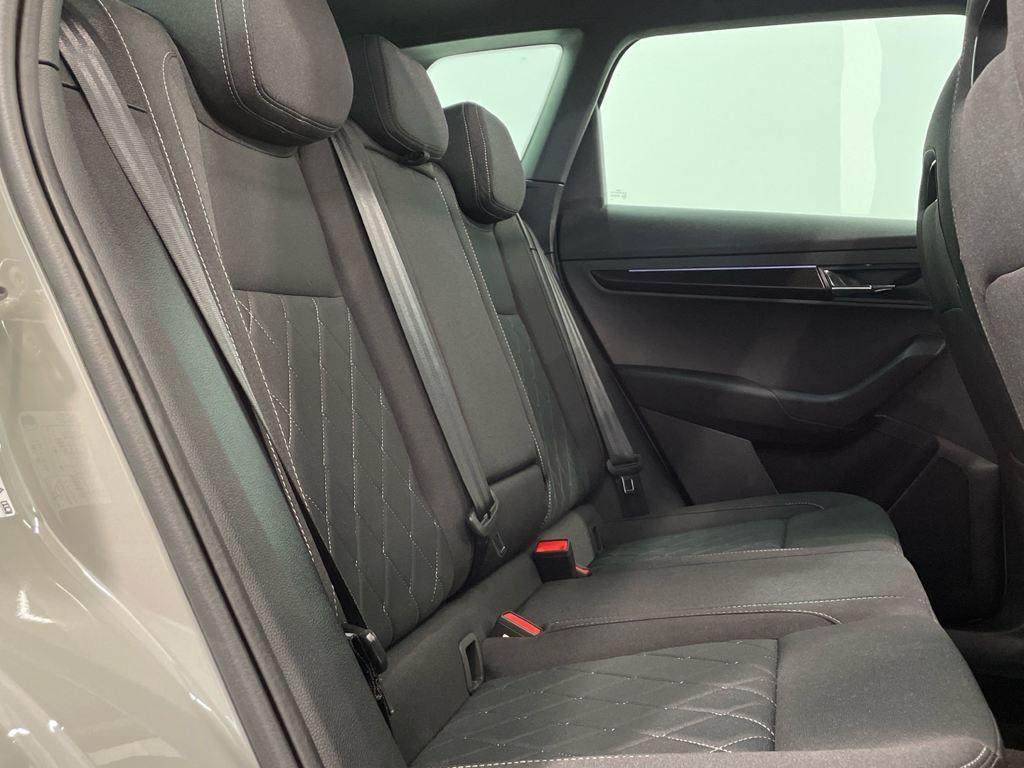 Skoda Karoq 1.5 TSI ACT Sportline DSG 110 kW (150 CV) - 5