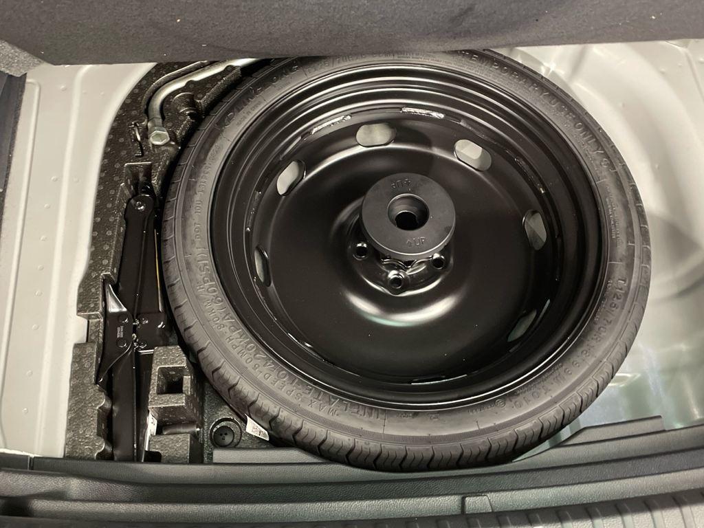 Skoda Karoq 1.5 TSI ACT Sportline DSG 110 kW (150 CV) - 17