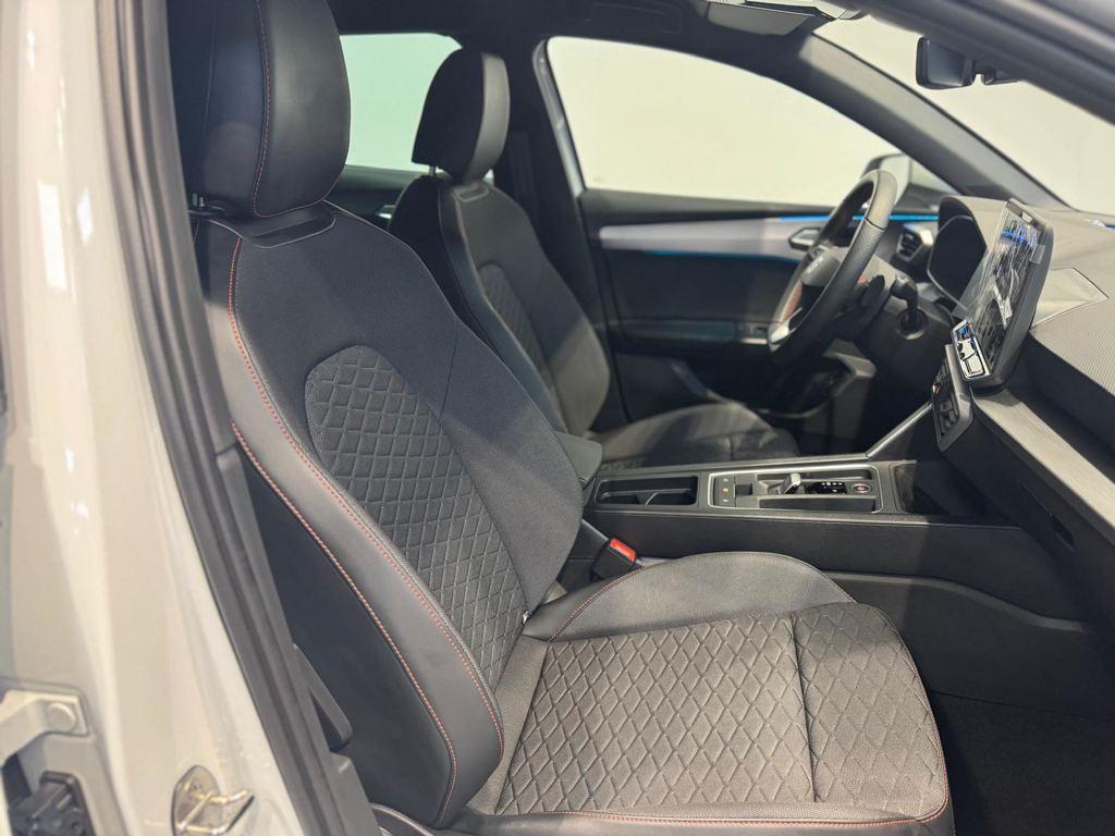 SEAT León 1.5 TSI e-Hybrid FR XM DSG 150 kW (204 CV) - 4