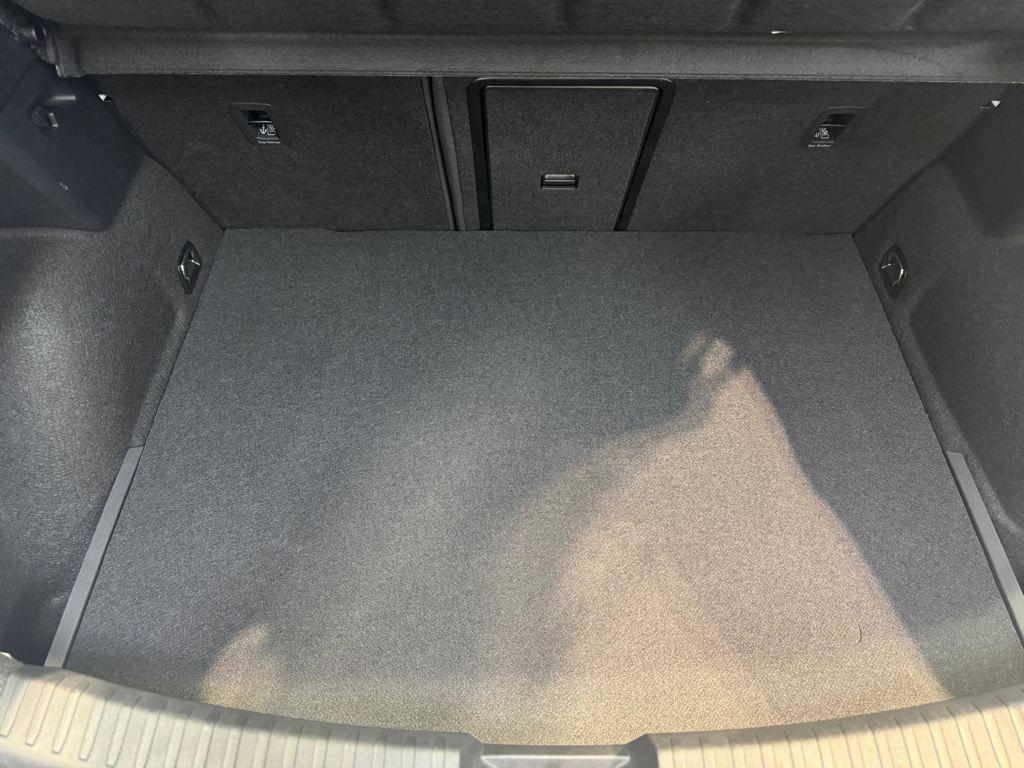 SEAT León 1.5 TSI e-Hybrid FR XM DSG 150 kW (204 CV) - 6