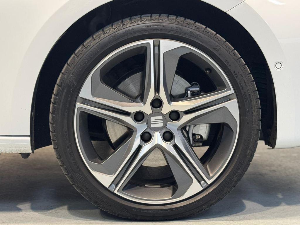 SEAT León 1.5 TSI e-Hybrid FR XM DSG 150 kW (204 CV) - 7