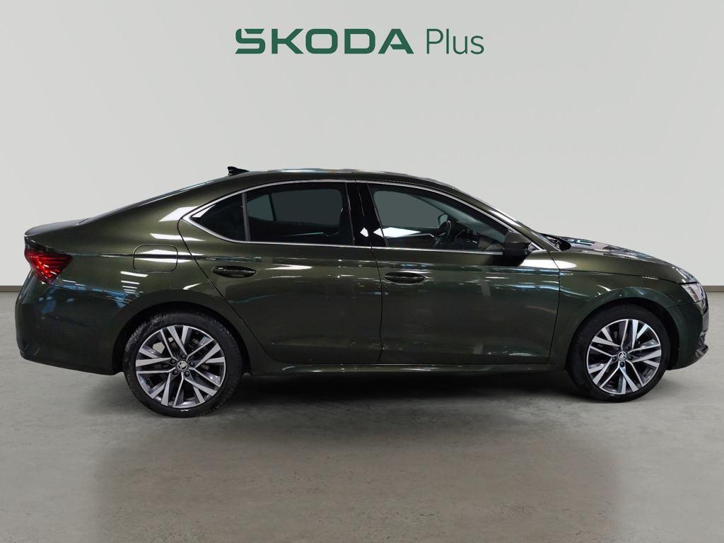 Skoda Octavia 1.5 TSI m-HEV Design DSG 110 kW (150 CV) - 2