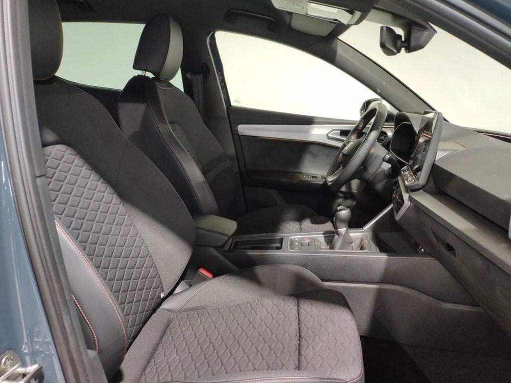 SEAT León 1.5 TSI S&S FR 25 Aniversario 85 kW (116 CV) - 4