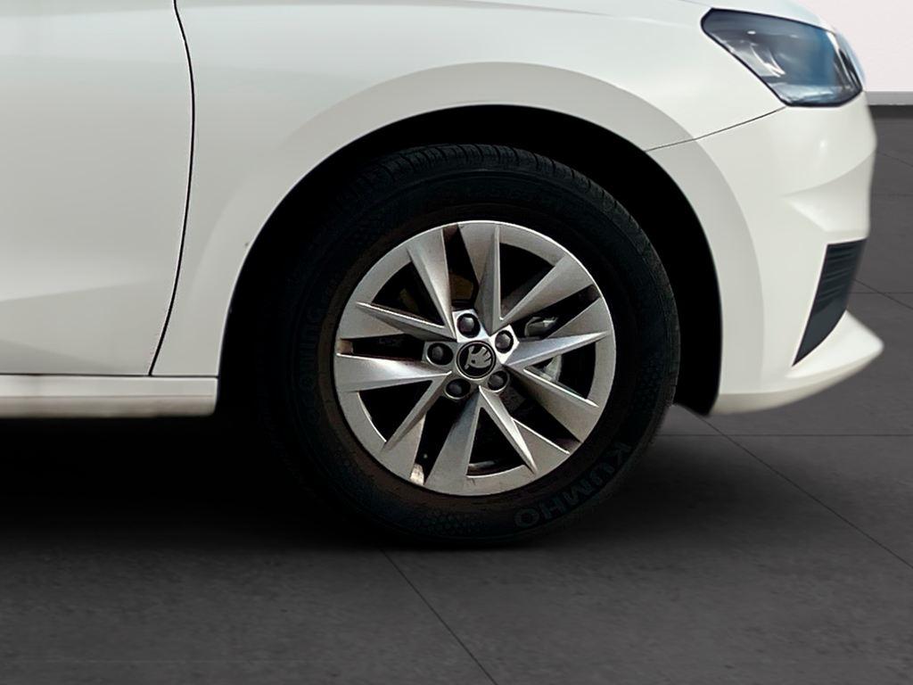 Skoda Fabia 1.0 TSI Essence 70 kW (95 CV) - 7