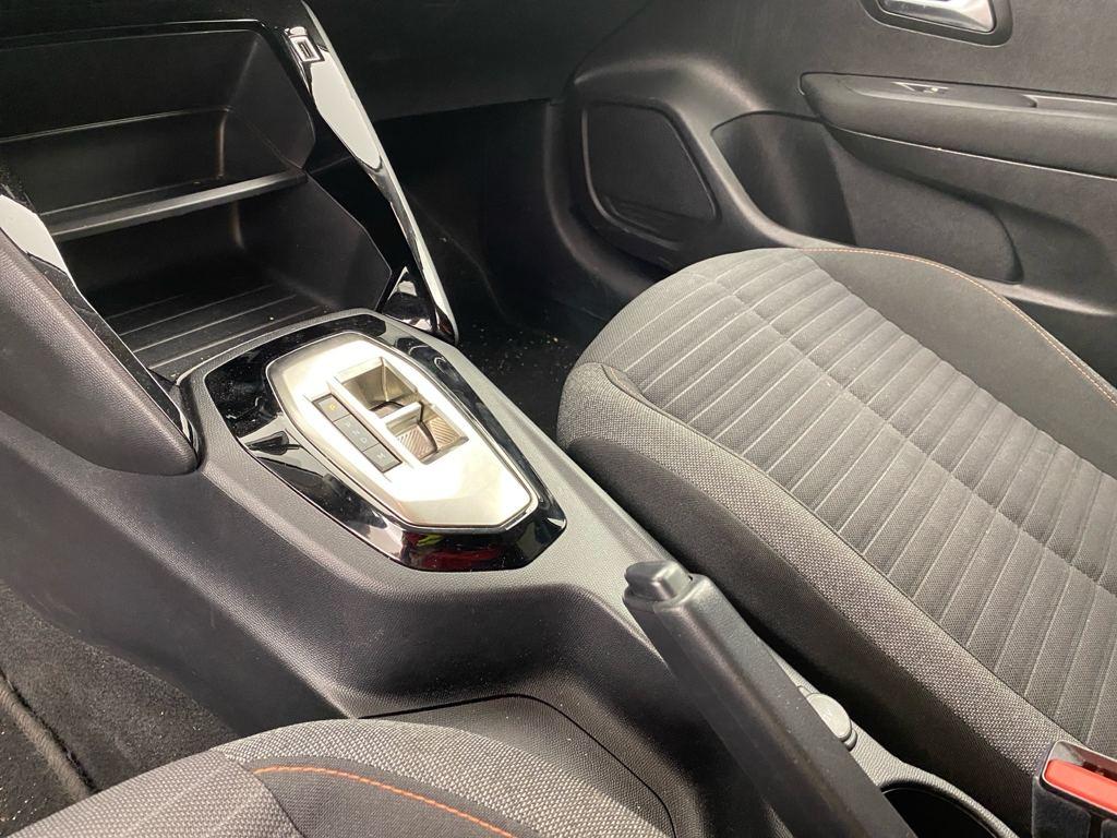 Peugeot 208 PureTech 100 Active Pack EAT8 75 kW (100 CV) - 8