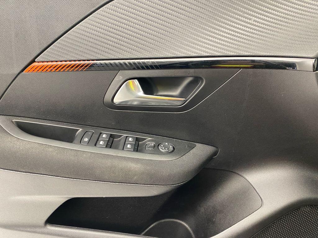 Peugeot 208 PureTech 100 Active Pack EAT8 75 kW (100 CV) - 12