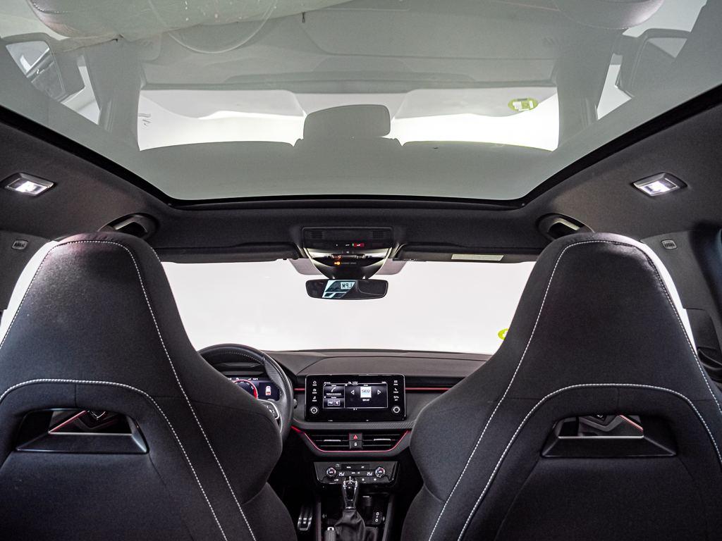 Skoda Kamiq 1.0 TSI Monte Carlo DSG 85 kW (115 CV) - 8