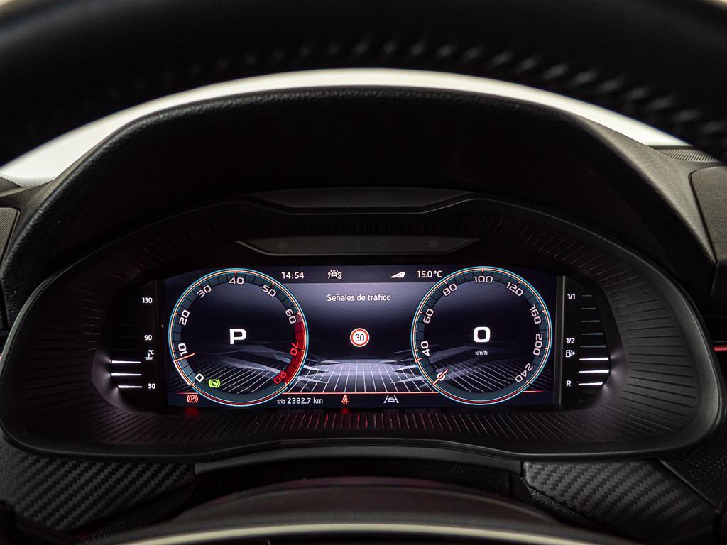 Skoda Kamiq 1.0 TSI Monte Carlo DSG 85 kW (115 CV) - 10