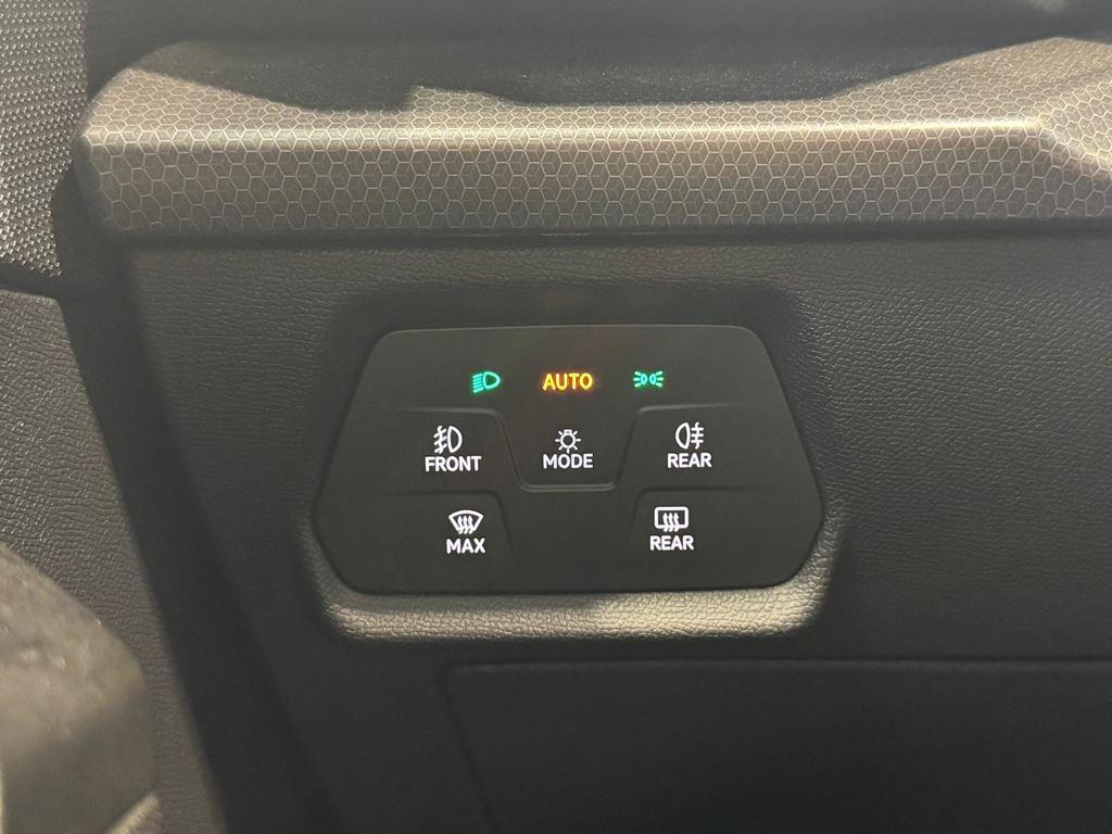 SEAT León ST 2.0 TDI Style Go DSG 110 kW (150 CV) - 11