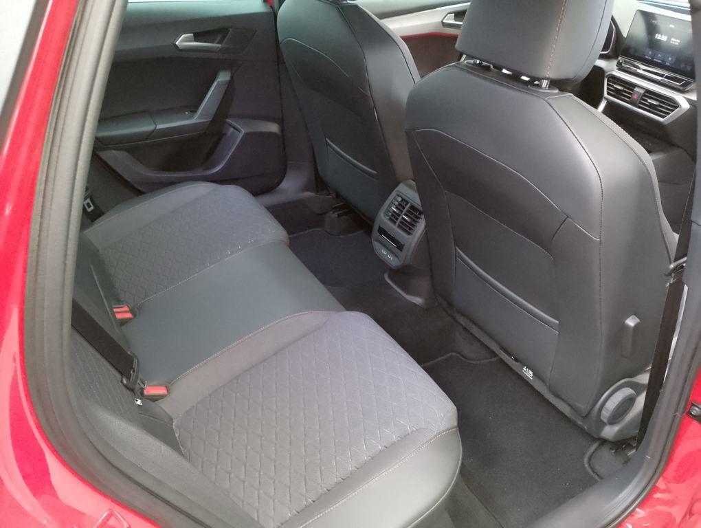 SEAT León 1.5 eTSI S&S FR Go XL DSG 110 kW (150 CV) - 5