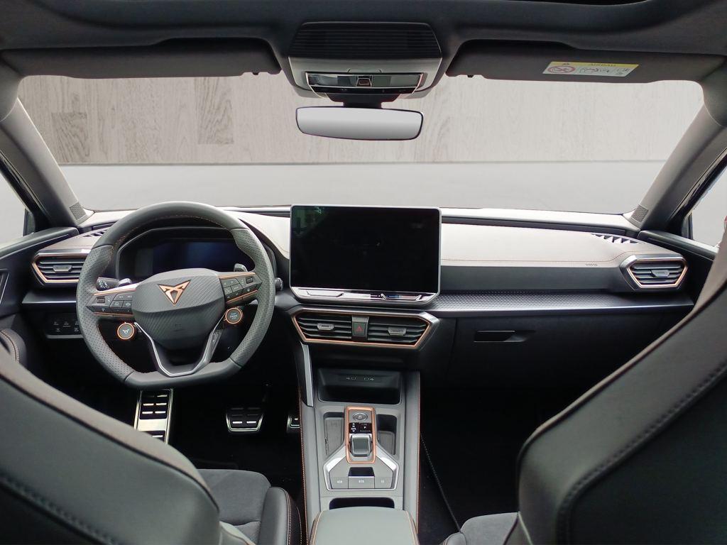 CUPRA León 2.0 TSI VZ DSG 221 kW (300 CV) - 3