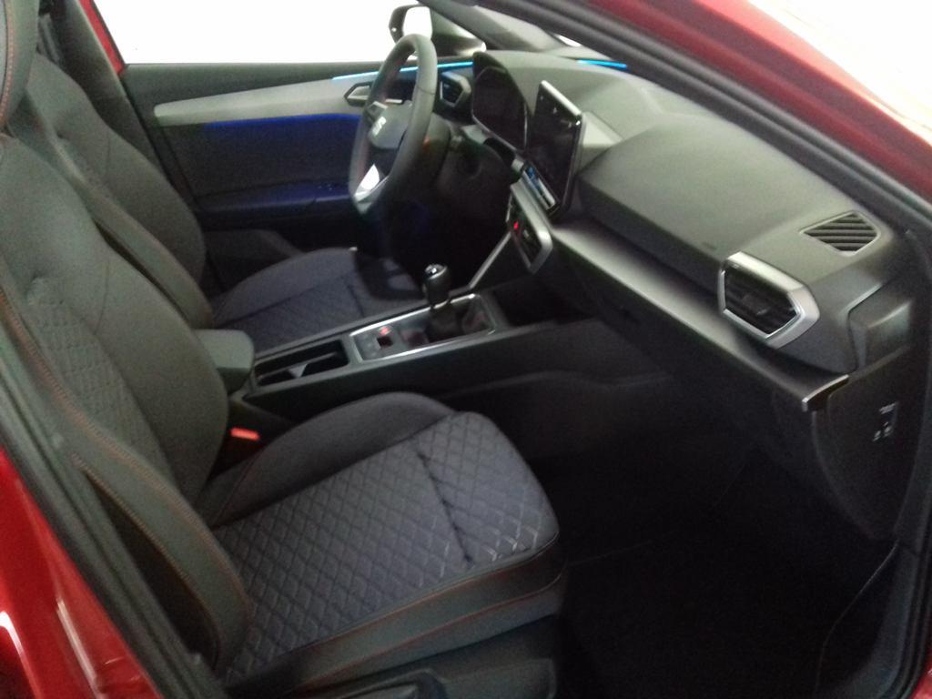 SEAT León 1.5 TSI S&S FR Special Edition 85 kW (116 CV) - 4