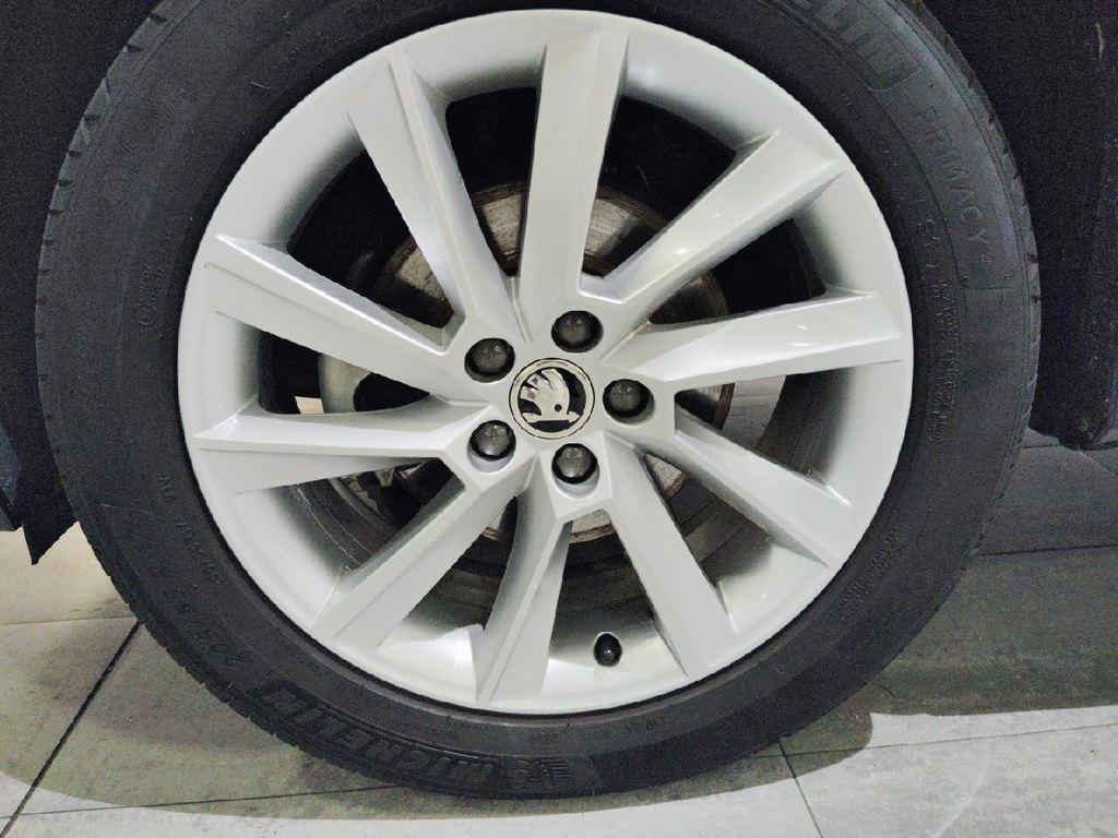 Skoda Kamiq 1.0 TSI Selection 85 kW (115 CV) - 7