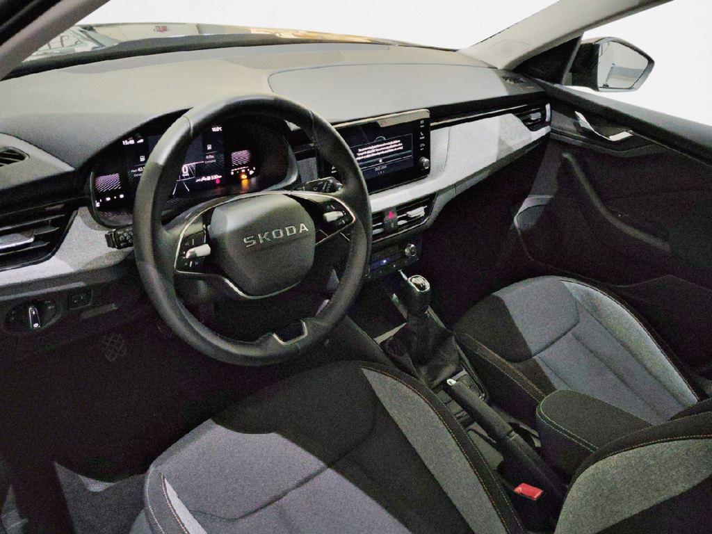 Skoda Kamiq 1.0 TSI Selection 85 kW (115 CV) - 8