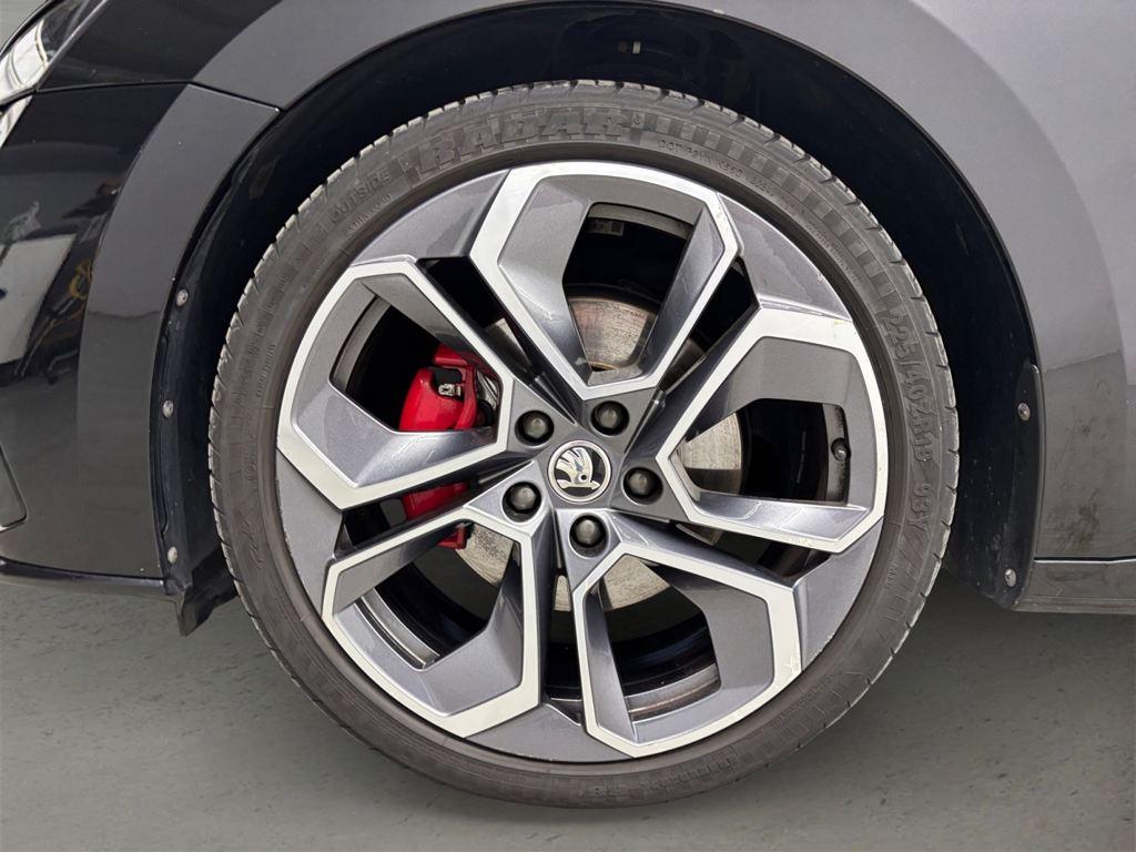 Skoda Octavia 2.0 TDI RS 147 kW (200 CV) DSG - 7