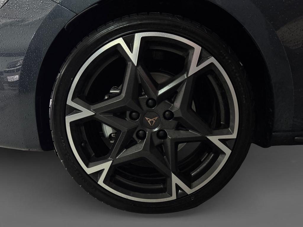 CUPRA Leon Sportstourer 1.5 eTSI Launch Edition DSG 110 kW (150 CV) - 7