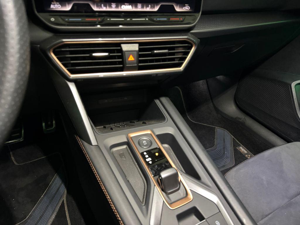 CUPRA Leon Sportstourer 1.5 eTSI Launch Edition DSG 110 kW (150 CV) - 10