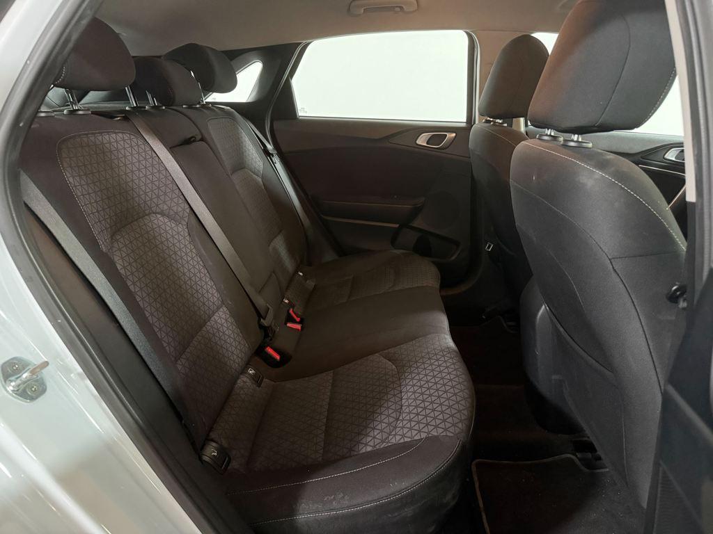 Kia Ceed 1.0 T-GDi Concept 88 kW (120 CV) - 5