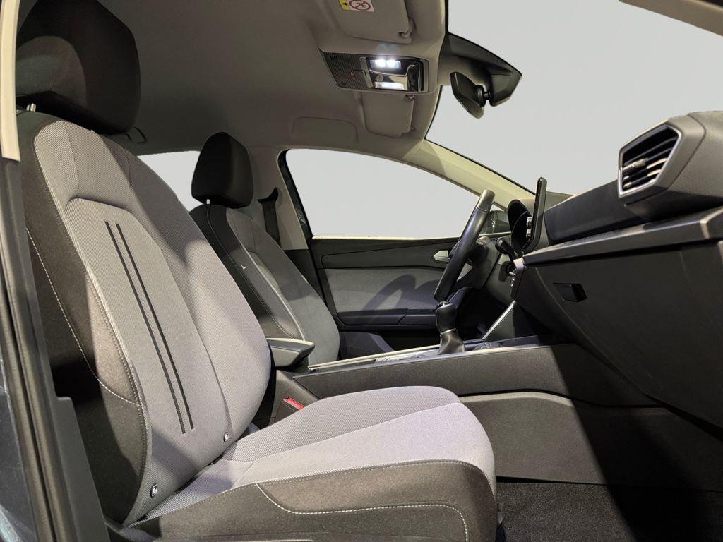 SEAT León 1.0 TSI S&S Style XL Vision 81 kW (110 CV) - 4