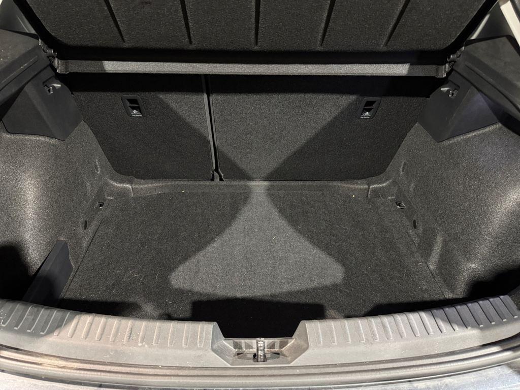 SEAT León 1.0 TSI S&S Style XL Vision 81 kW (110 CV) - 6