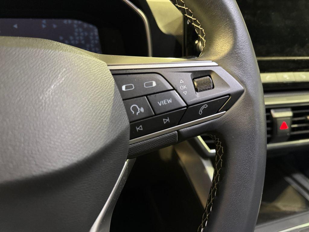 SEAT León 1.0 TSI S&S Style XL Vision 81 kW (110 CV) - 10