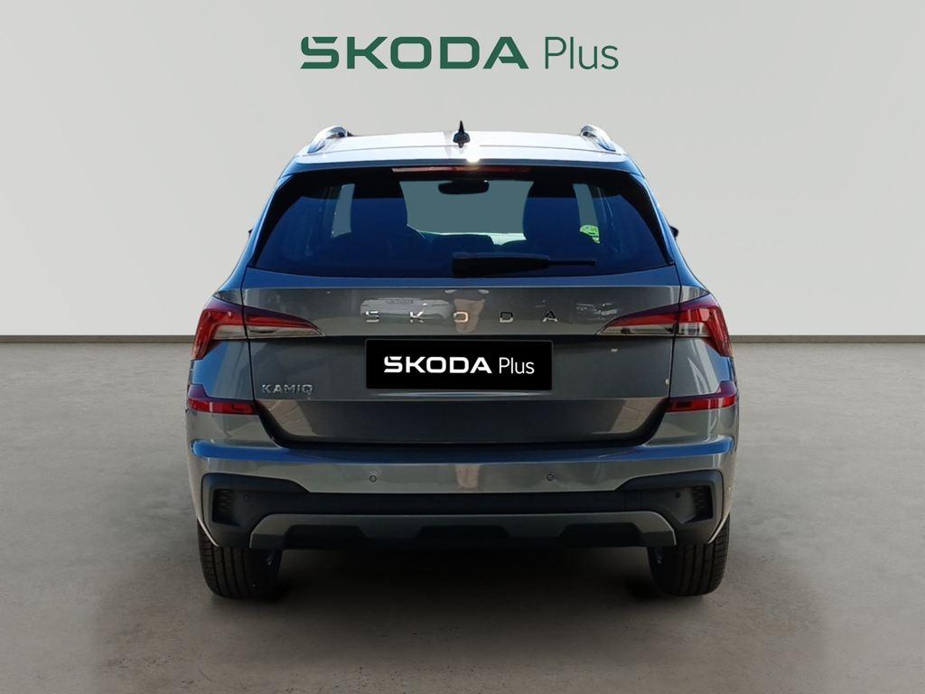 Skoda Kamiq 1.0 TSI Selection DSG 85 kW (115 CV) - 10
