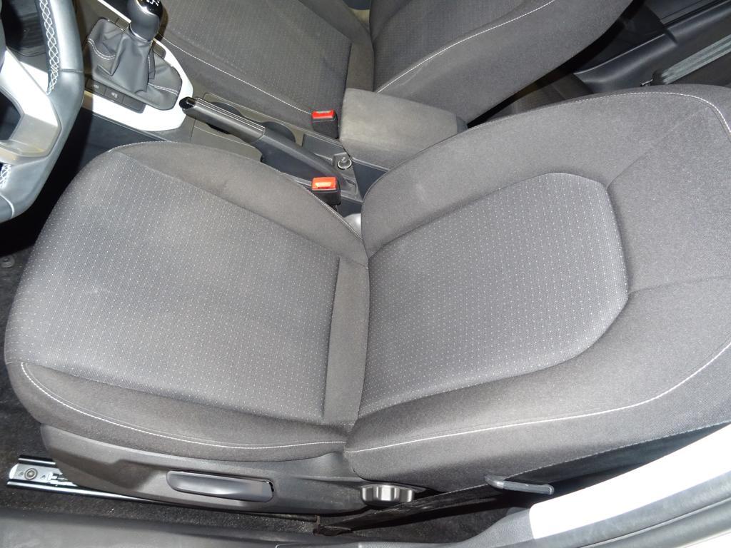 SEAT Arona 1.0 TSI Style Plus 81 kW (110 CV) - 13