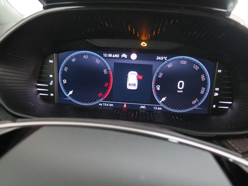 Skoda Fabia 1.0 TSI Design 70 kW (95 CV) - 8