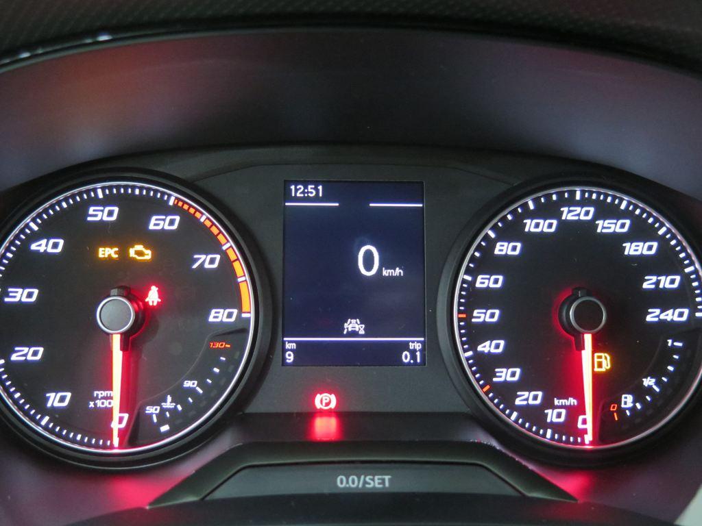 SEAT Ibiza 1.0 MPI Reference XL 59 kW (80 CV) - 9