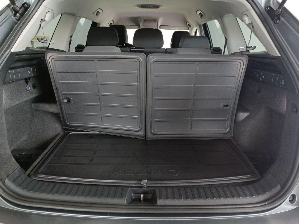 Skoda Kodiaq 1.5 TSI m-HEV Selection DSG 110 kW (150 CV) - 19
