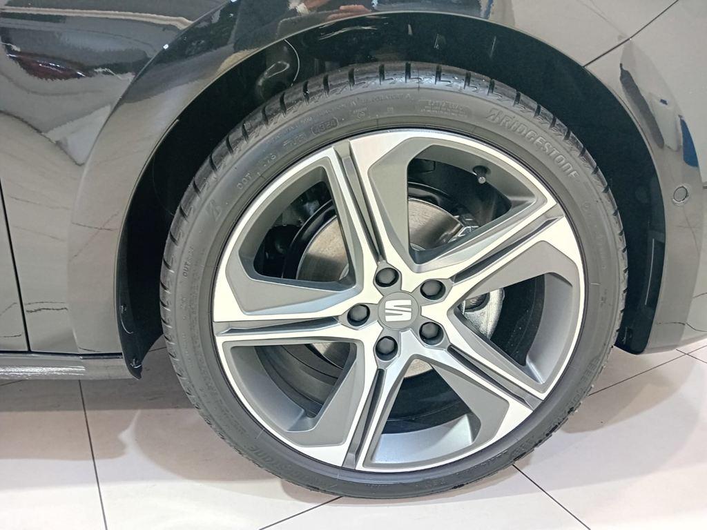SEAT León 1.5 TSI e-Hybrid FR XM DSG 150 kW (204 CV) - 7