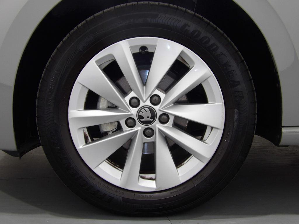 Skoda Scala 1.0 TSI Essence 70 kW (95 CV) - 7