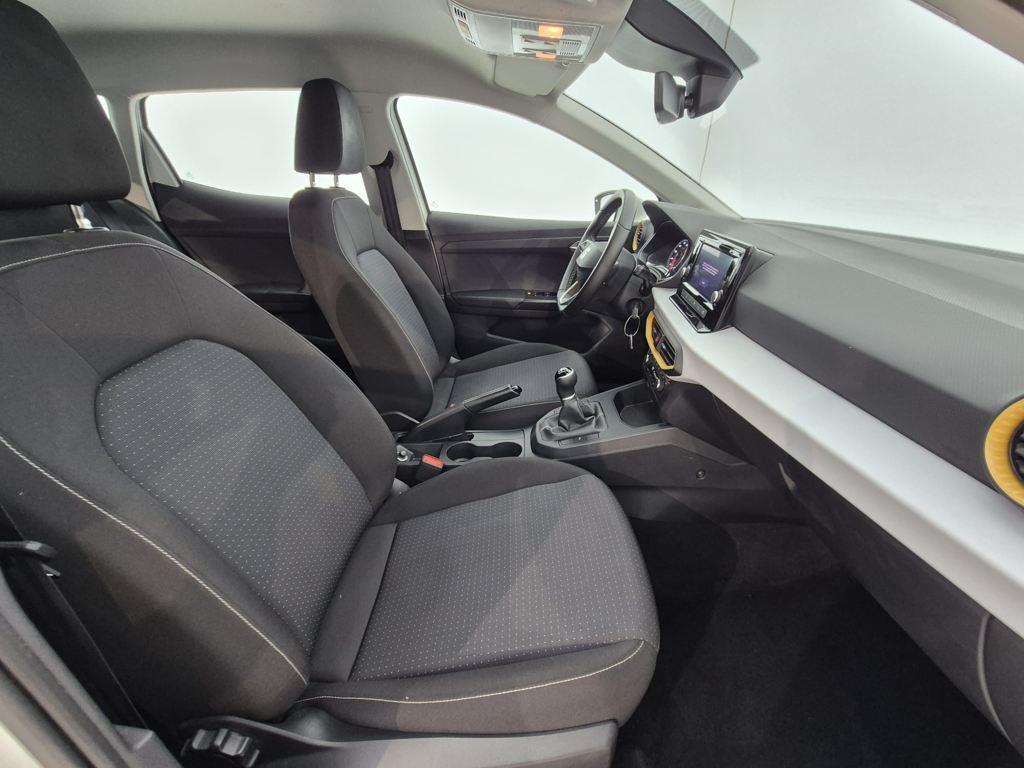 SEAT Ibiza 1.0 TSI Style XL Wired 81 kW (110 CV) - 4