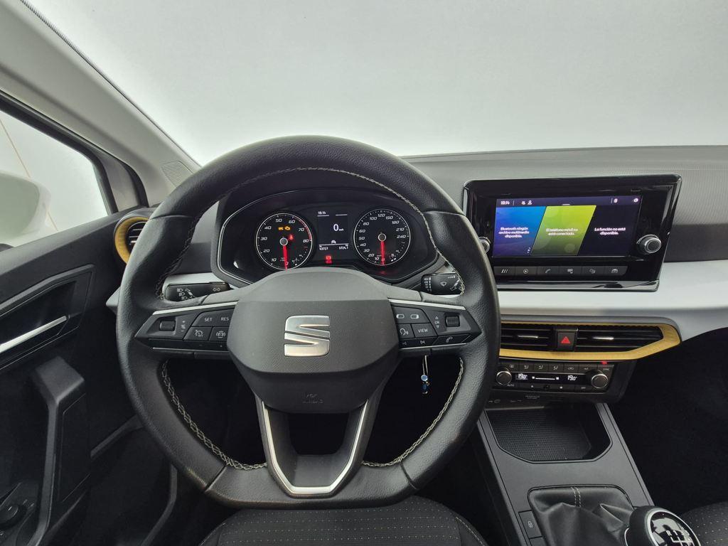 SEAT Ibiza 1.0 TSI Style XL Wired 81 kW (110 CV) - 10