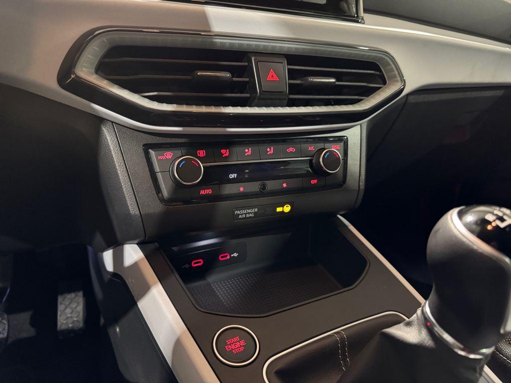 SEAT Ibiza 1.0 TSI Special Edition 85 kW (115 CV) - 9