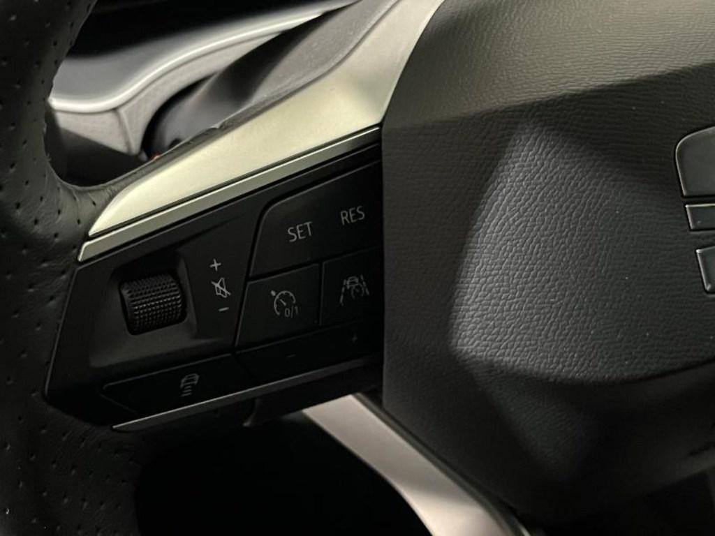 SEAT Ibiza 1.0 TSI Special Edition 85 kW (115 CV) - 8