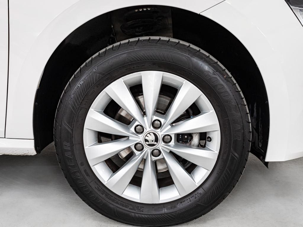 Skoda Kamiq 1.0 TSI Emotion 81 kW (110 CV) - 7