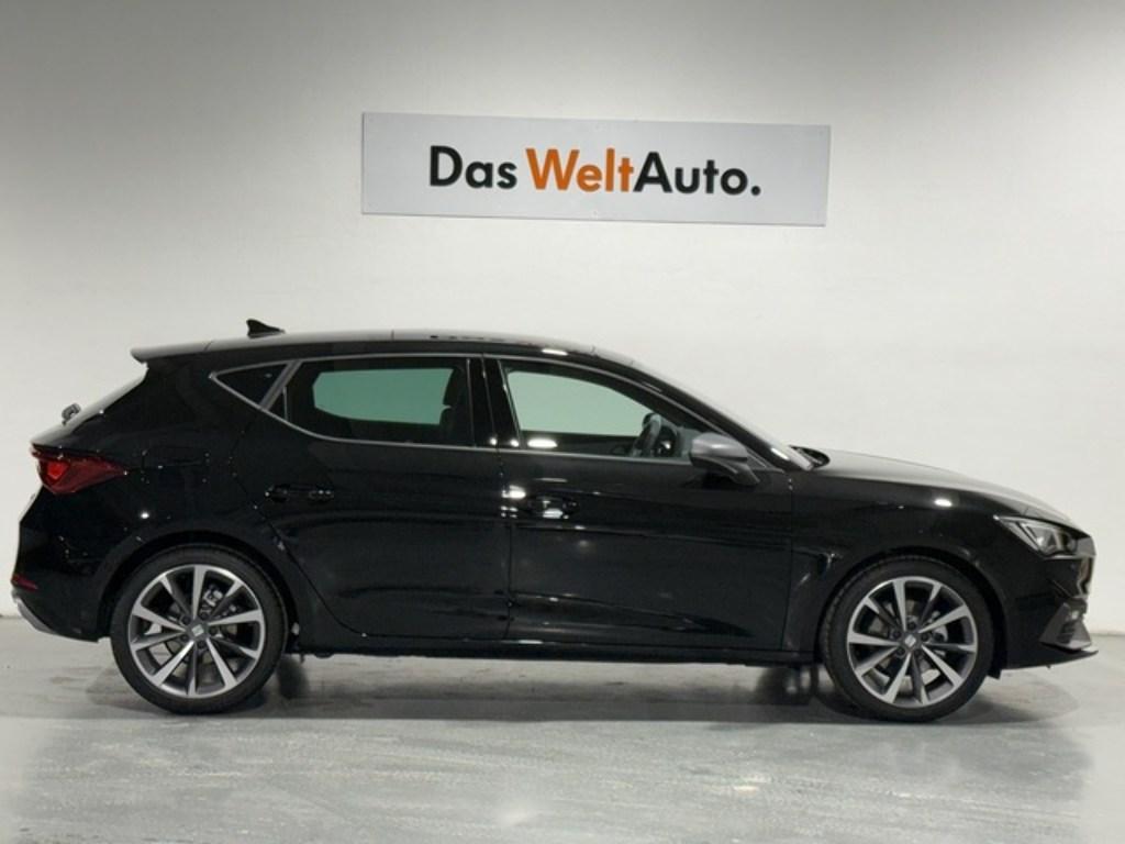 SEAT León 1.5 TSI S&S FR Special Edition 110 kW (150 CV) - 2