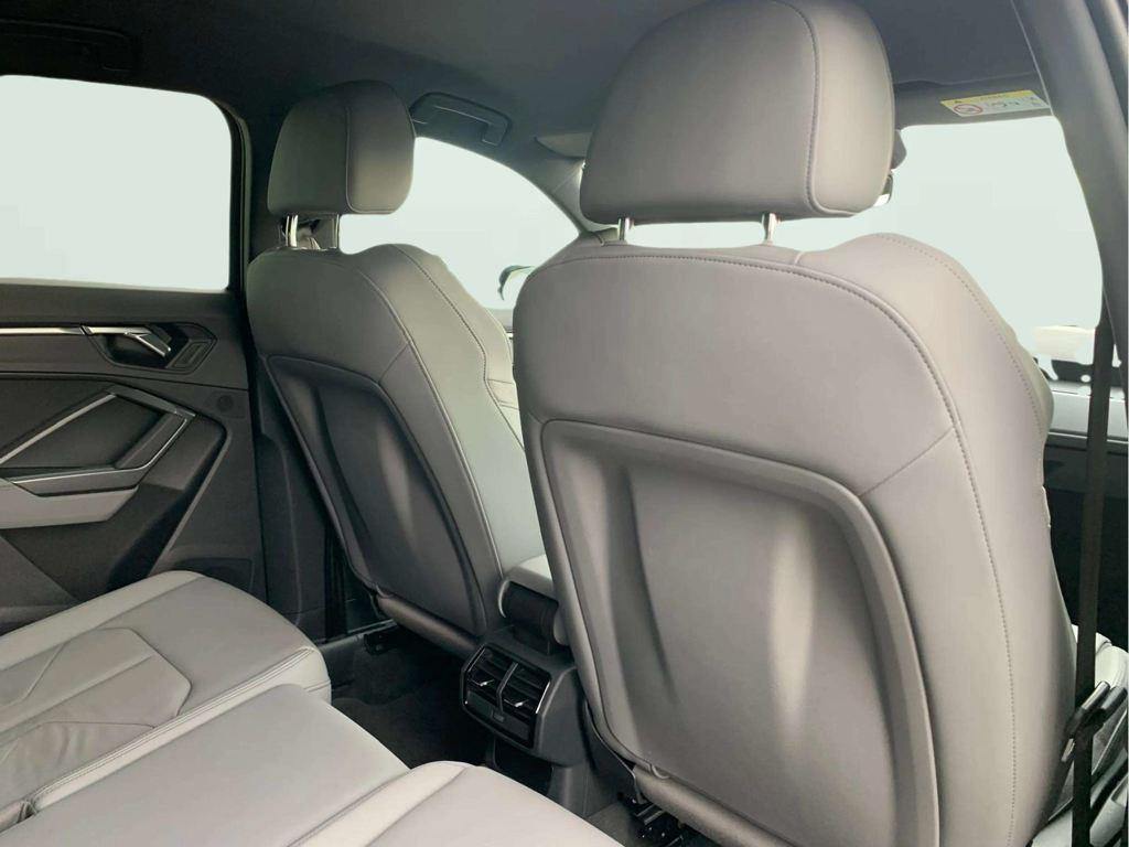 Audi Q3 Sportback Black line 35 TFSI 110 kW (150 CV) S tronic - 16