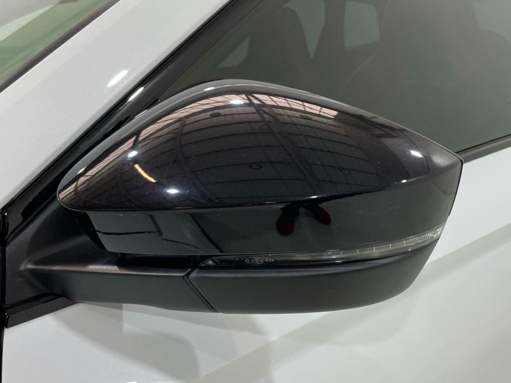 Skoda Karoq 1.5 TSI ACT Sportline DSG 110 kW (150 CV) - 12